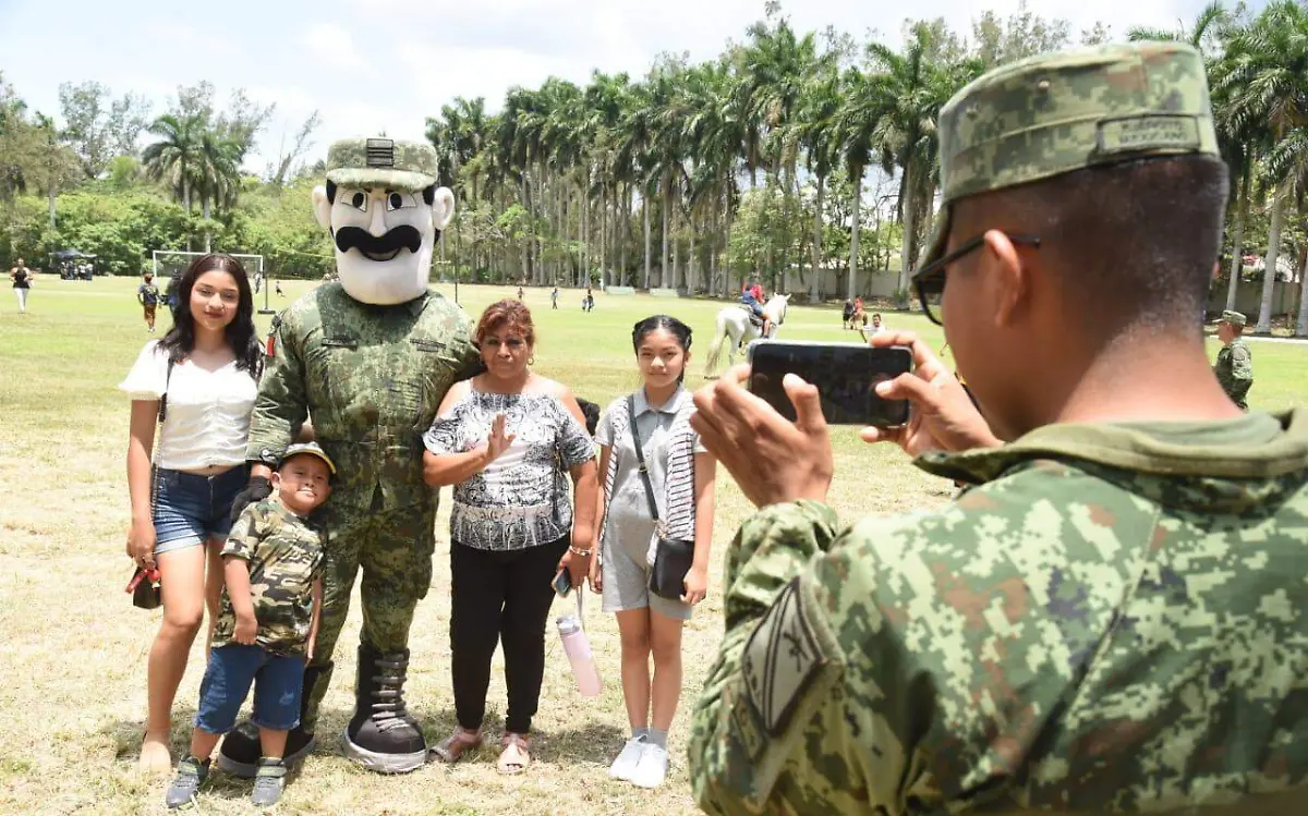 Familias del sur de Tamaulipas conviven con militares 